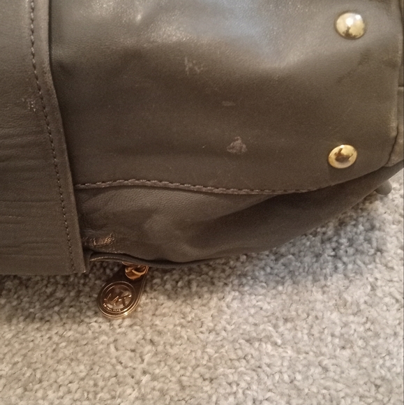 Michael kors bag - Picture 3 of 13